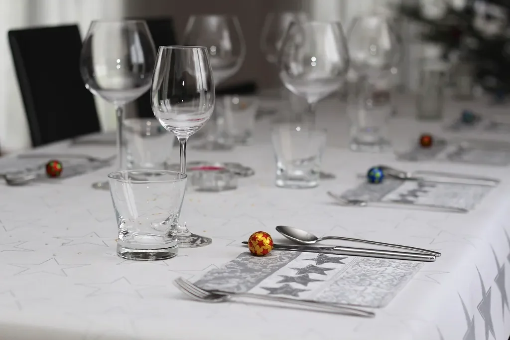 Sztuka nakrywania do stołu w nowoczesnej gastronomii 